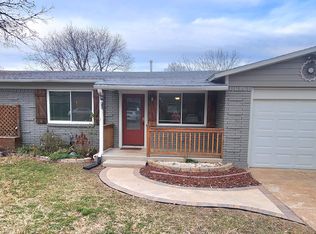 906 Penrod Dr, Granbury, TX 76048
