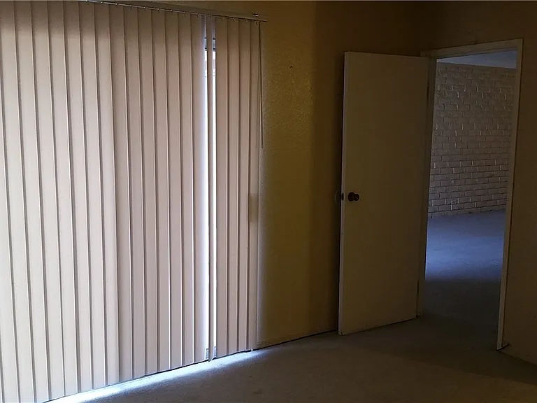 3009 Saint George St #F — Photo 25