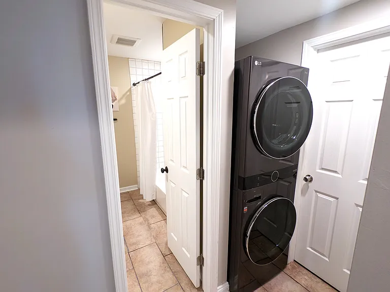 5225 Lotus Way — Photo 14
