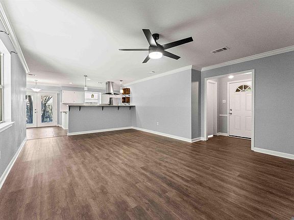 5th image of 5628 Trenton Ave