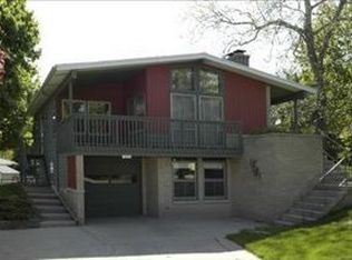 7031 Green Forest Dr, Portage, MI 49024