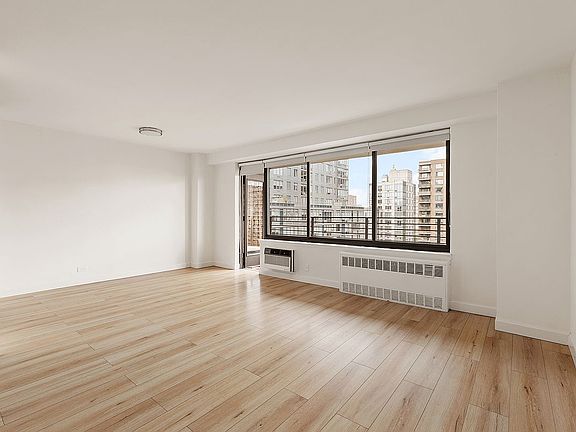5th image of 382 Central Park W APT 12M