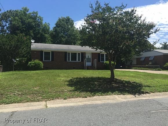 2nd image of 1809 Wayne Ln