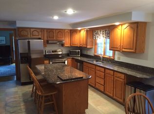 9 Carmichael Way, Groton, MA 01450