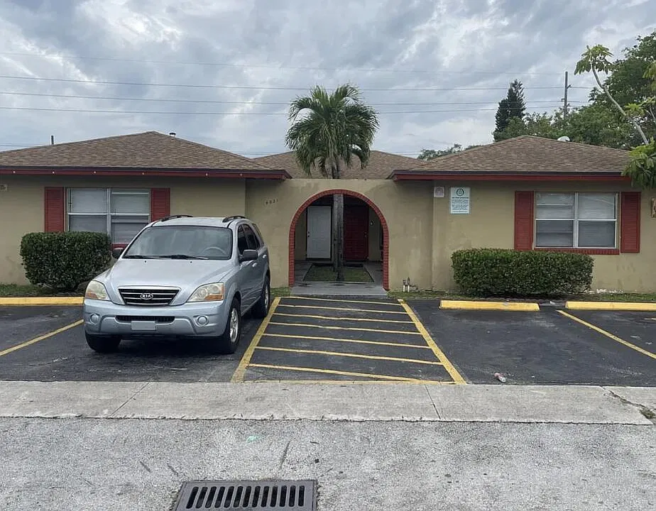 4031 NW 30th Ter #2