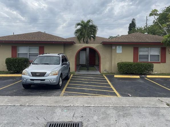 4031 NW 30th Ter APT 2