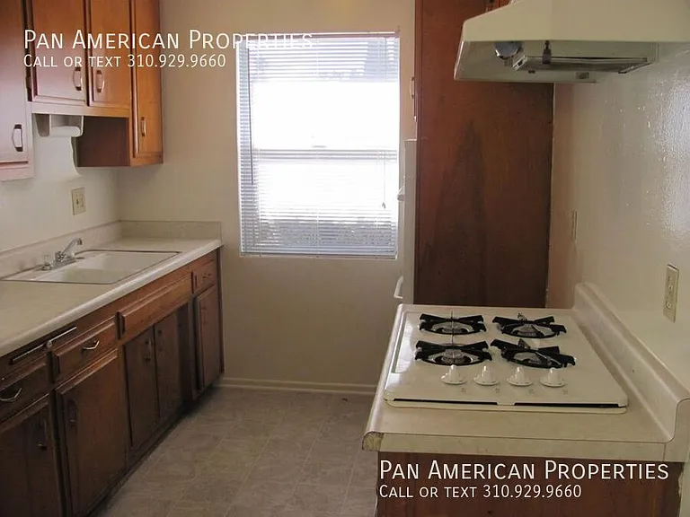 3523 W Mungall Dr #1 — Photo 3