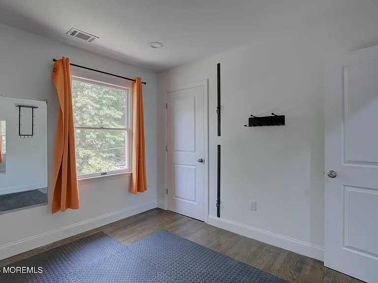 220 Branch Ave — Photo 30