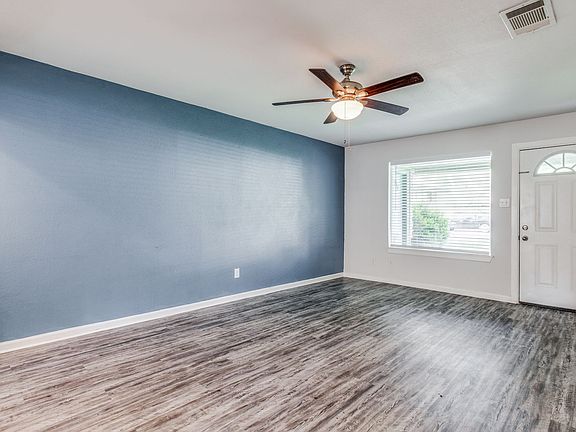 4th image of 10403 Little Pebble Dr #A