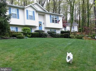 4230 Martis Hill Dr, Westminster, MD 21158