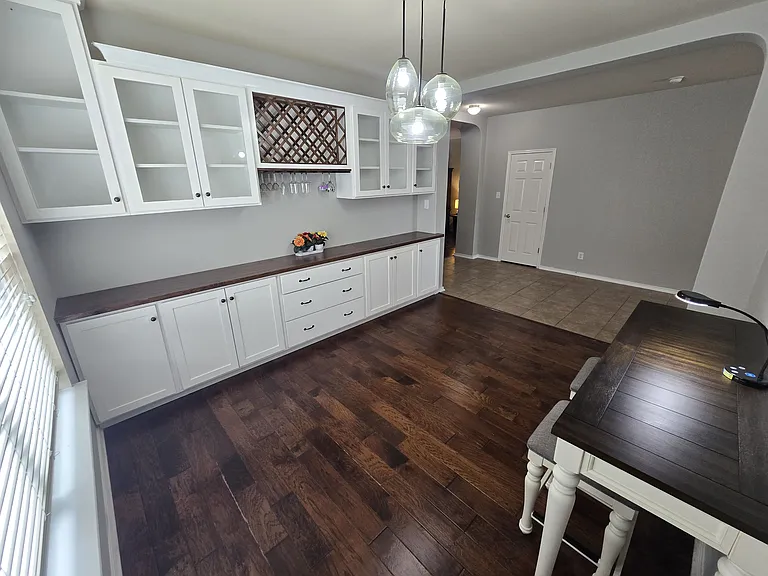 26711 Camden Chase — Photo 4