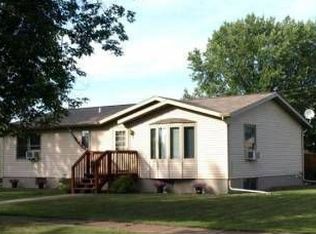 2607 E 4th St, Superior, WI 54880