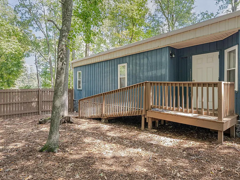 4217 Neal Rd — Photo 24