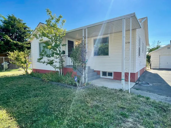 1206 S 6th Ave, Yakima, WA 98902