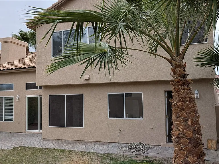 2670 Ridgewater Cir — Photo 22