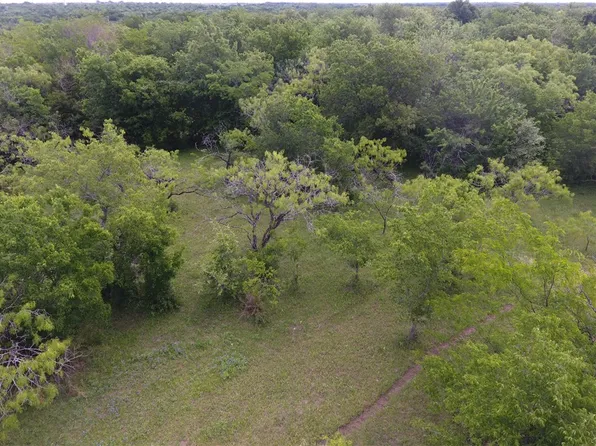 3350 Hcr Rd, Hubbard, TX 76648