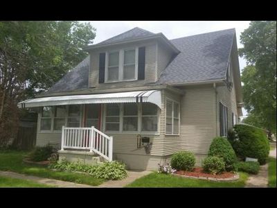 118 N Main St, Wapello, IA, 52653