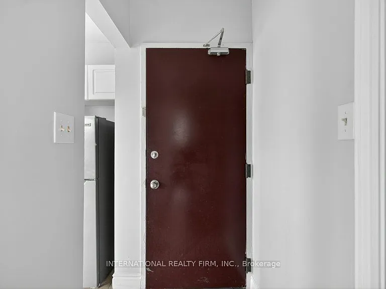 295 Melvin Ave #302 — Photo 9