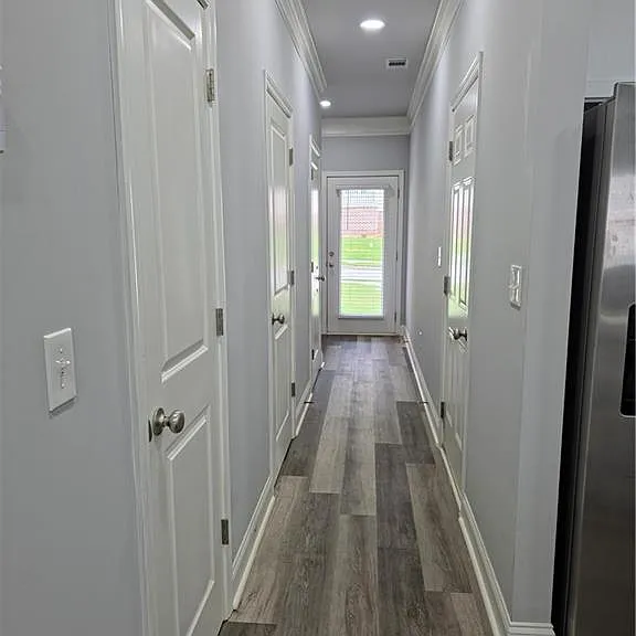 430 Village Creek Dr #B — Photo 6