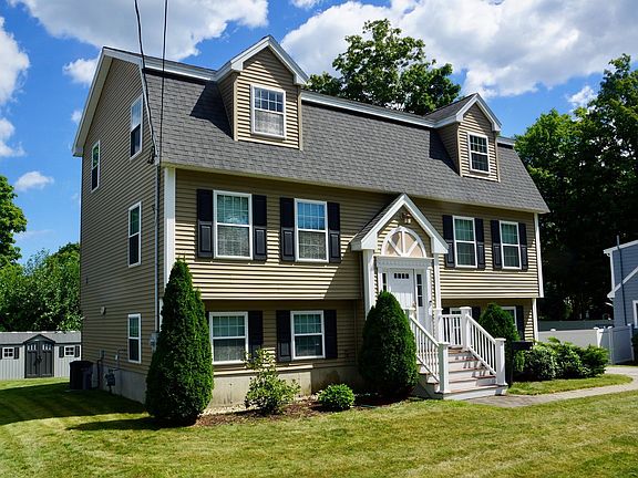 3rd image of 33 Belmont St