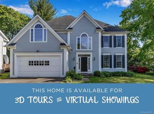 32 Orange St, Fairfield, CT 06824