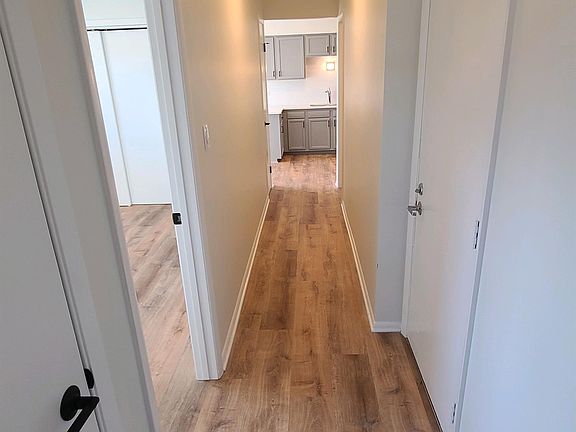 5th image of 4525 Sunnyside Ave APT 3S