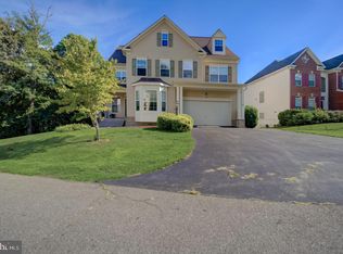 3701 Expedition Dr, Triangle, VA 22172