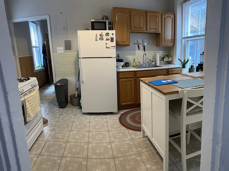 36 Charter St #5R — Photo 10