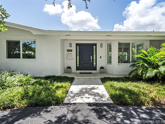 2nd image of 14622 SW 82nd Ct