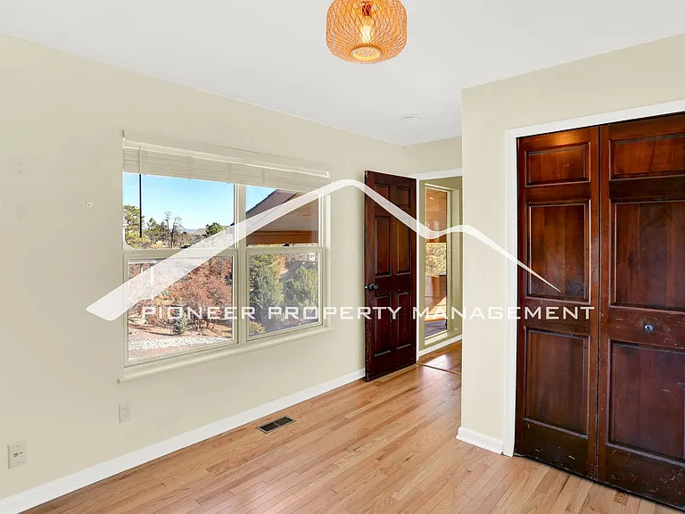 7530 Delmonico Dr — Photo 21