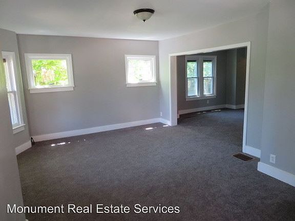 2nd image of 3404 E 139th St