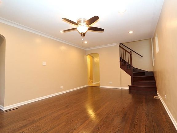 5th image of 9135 S Kingston Ave
