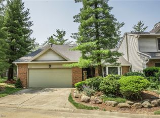 1723 Rock Hill Ln, Akron, OH 44313