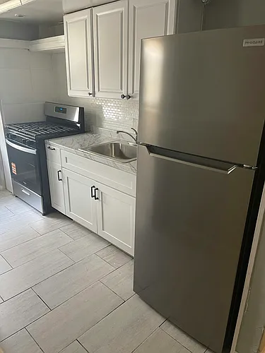 6437 N Broad St #2 Photo 1