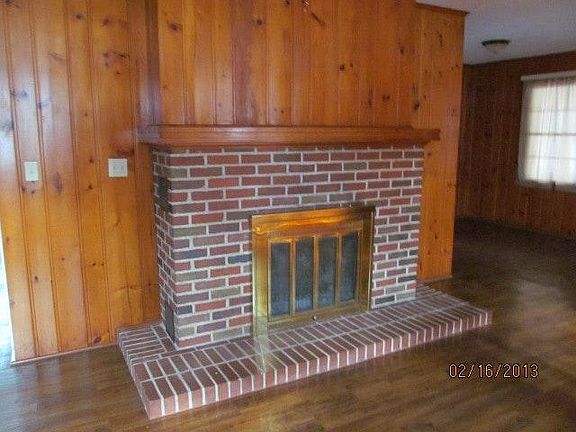 5th image of 11010 S Shore Ave