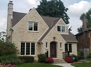 1414 Lombard Ct, Wauwatosa, WI 53213