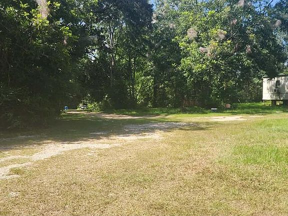 3rd image of 80-84 88 Morel Rd
