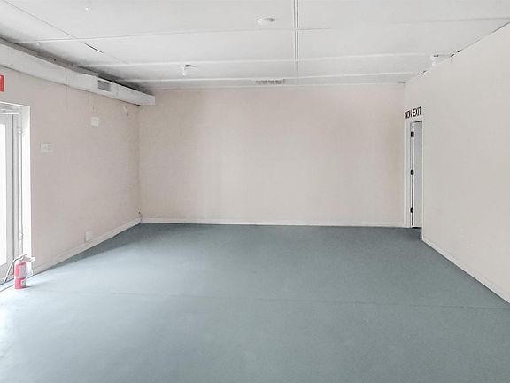 3rd image of 526 N William Brooks Ave