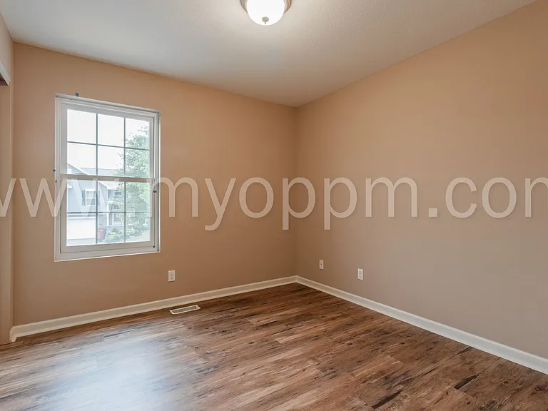 14452 Knudsen St — Photo 14