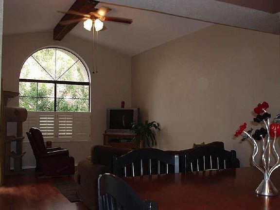 3rd image of 1905 E UNIVERSITY Drive #203