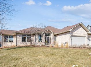 17201 Jackson Trl, Lakeville, MN 55044