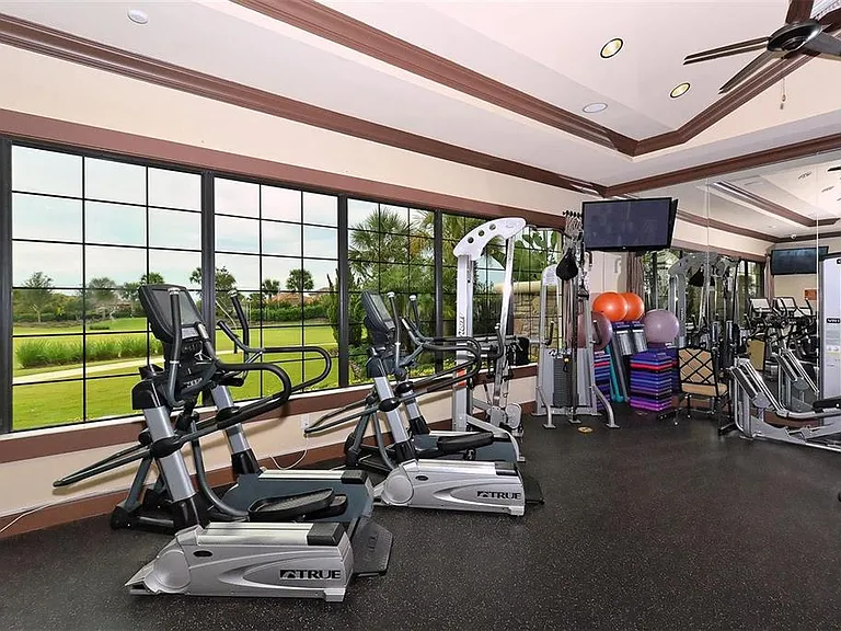4714 Cabreo Ct — Photo 86