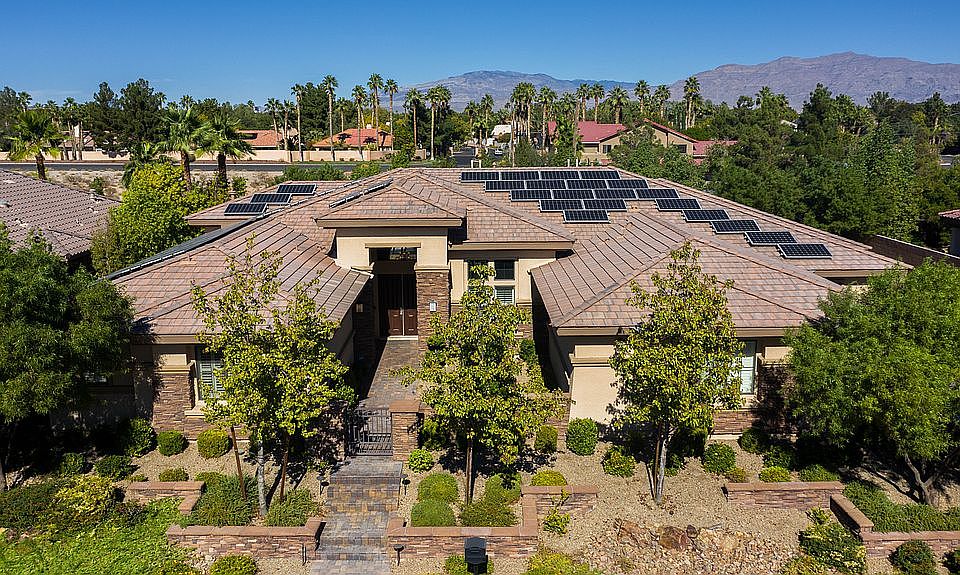 1st image of 8050 Palm Cove Ct