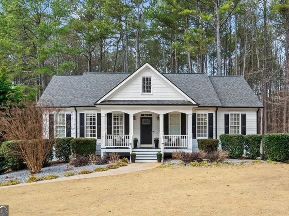 305 Thorntree Ln, Canton, GA 30115