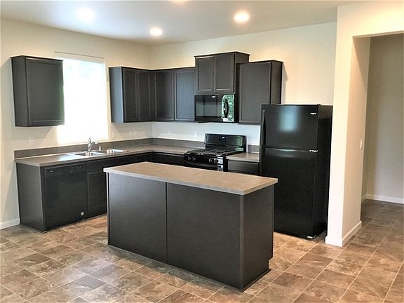 2nd image of 1705 Blacktail Ln