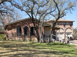 302 Stacy St, Brady, TX 76825