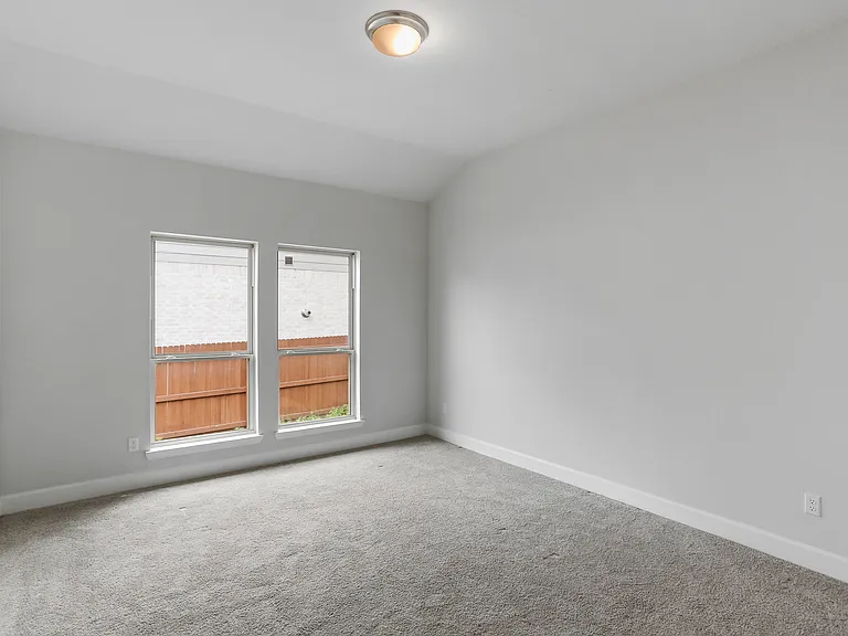 10016 Rebecca Pl — Photo 14