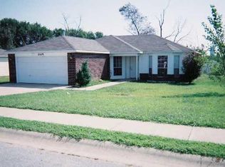 2105 Talia Trl, Siloam Springs, AR 72761