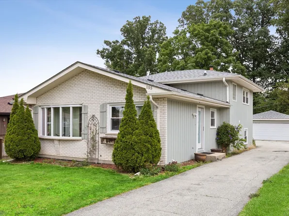 155 Ash Ave, Wood Dale, IL 60191