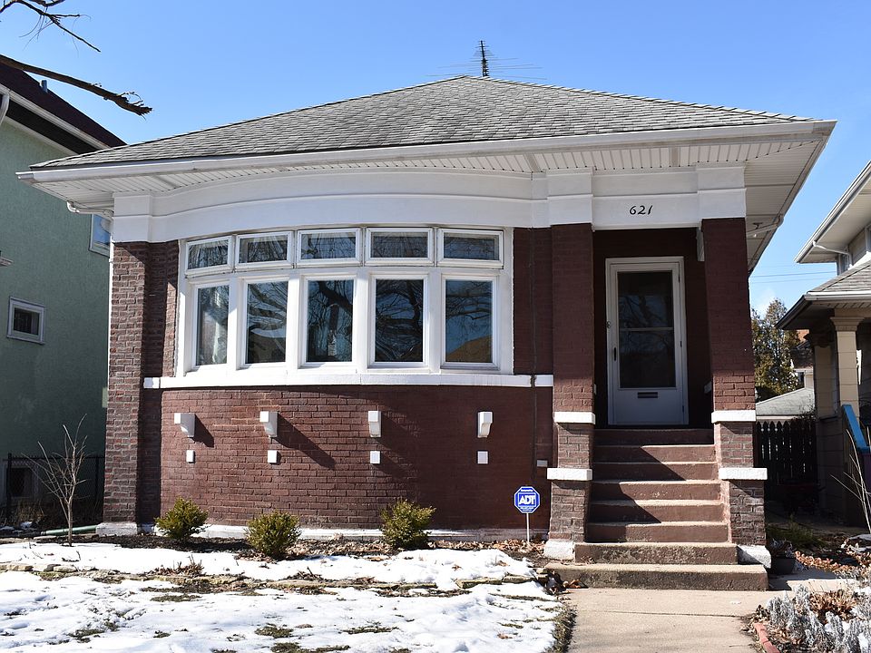 1st image of 621 S Humphrey Ave